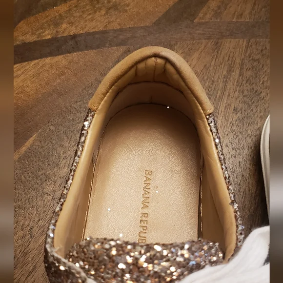 Banana Republic Gold Glitter Shoes s6 - Picture 11 of 12